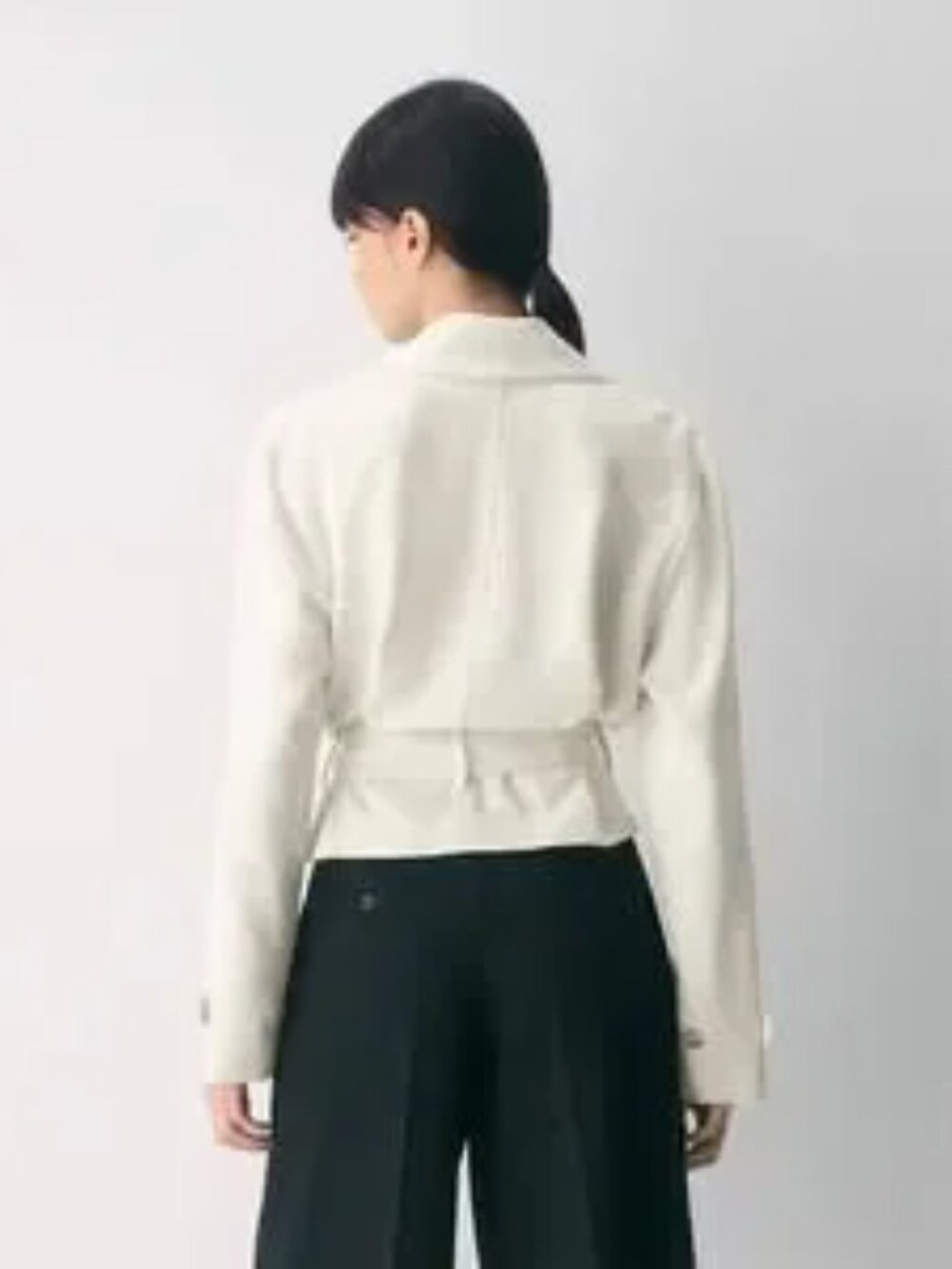 ARITZIA Postage Trench Coat - Picture 3 of 16